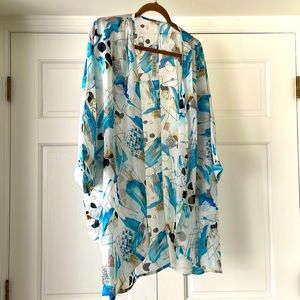 NWT! Swimsuit cover/ lightweight sun layer, women medium